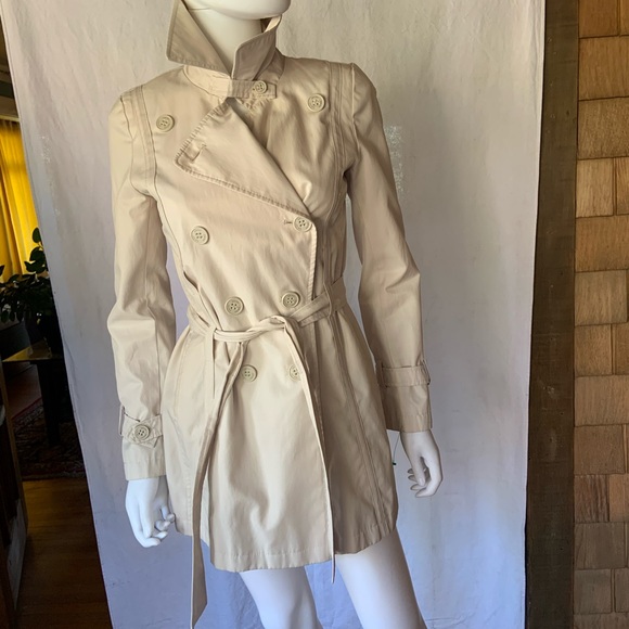 Dkny Jackets & Blazers - DKNY CREAM TRENCH COAT